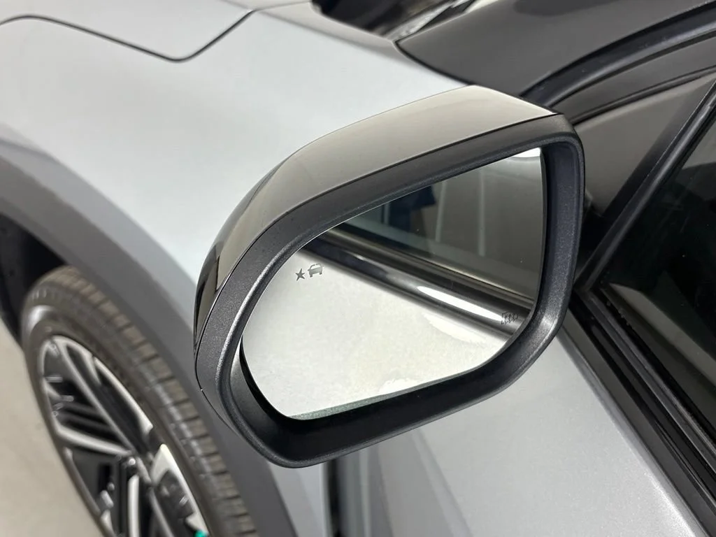 New 2027 Sterling Gray Metallic Chevrolet RS image 15