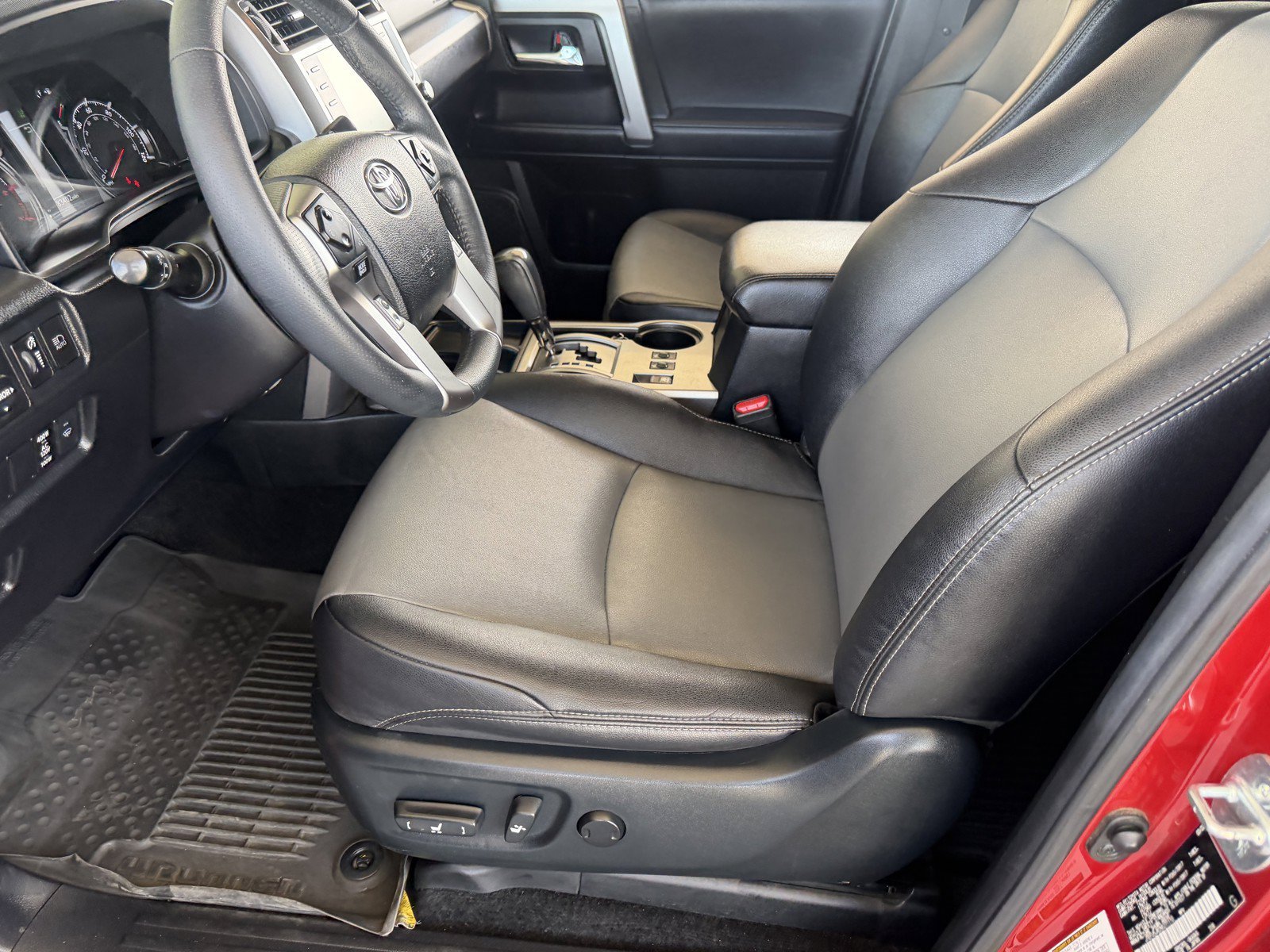 Used 2022 Barcelona Red Metallic Toyota SR5 Premium image 19