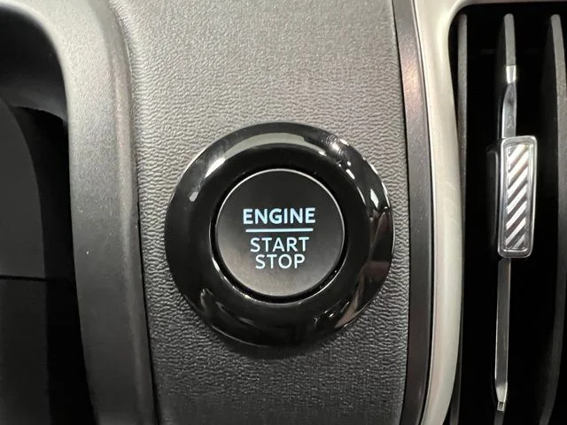Used 2025 White Ford Active image 29