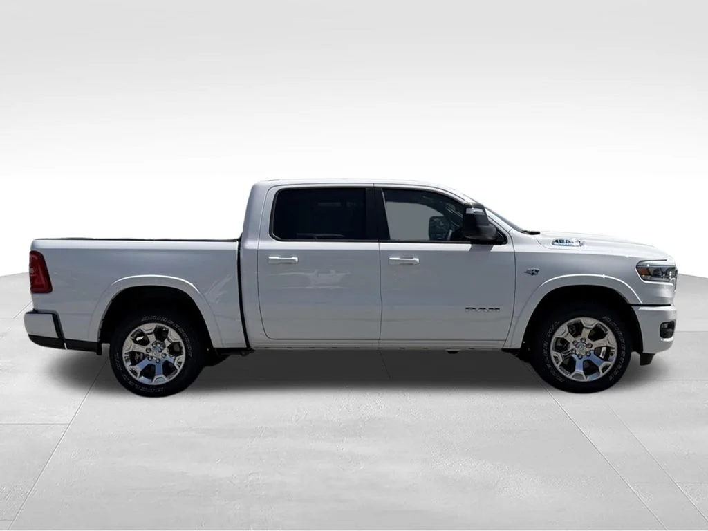 New 2026 Bright White Clear-Coat Exterior Paint RAM Big Horn/Lone Star image 6