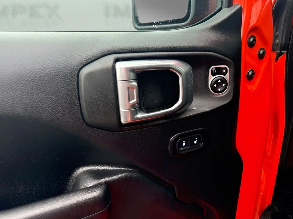Used 2018 Orange Jeep Unlimited Sport S image 16