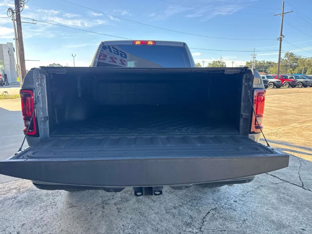 Used 2026 White Ram Big Horn image 21