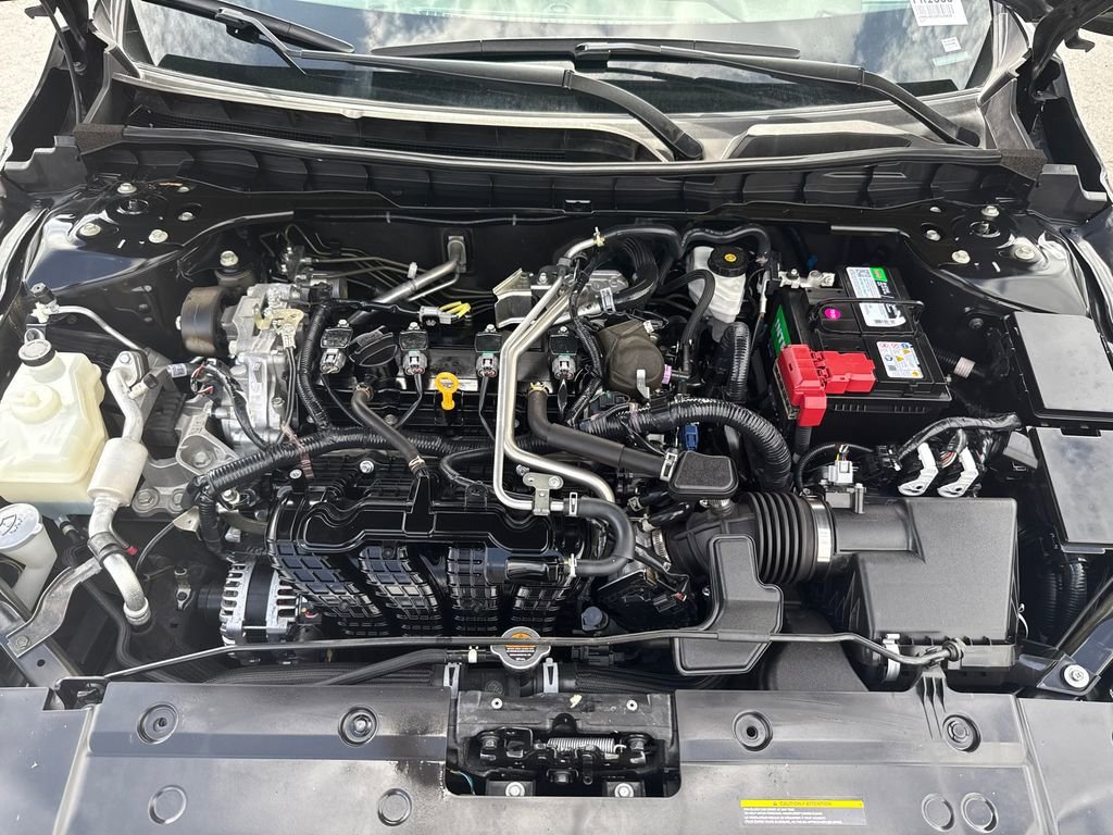 Used 2023 Black Nissan 2.5 SV image 6