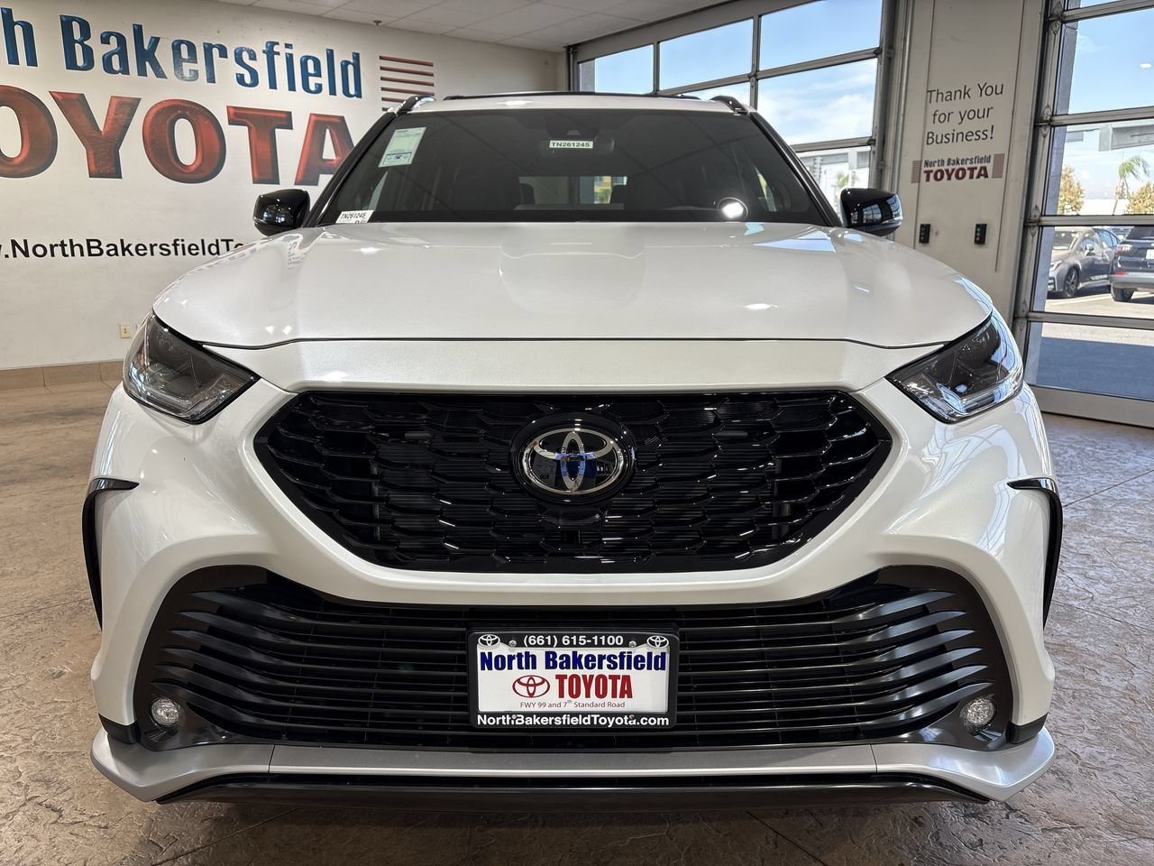 New 2026 Wind Chill Pearl <sup>1</sup> Toyota  XSE image 5