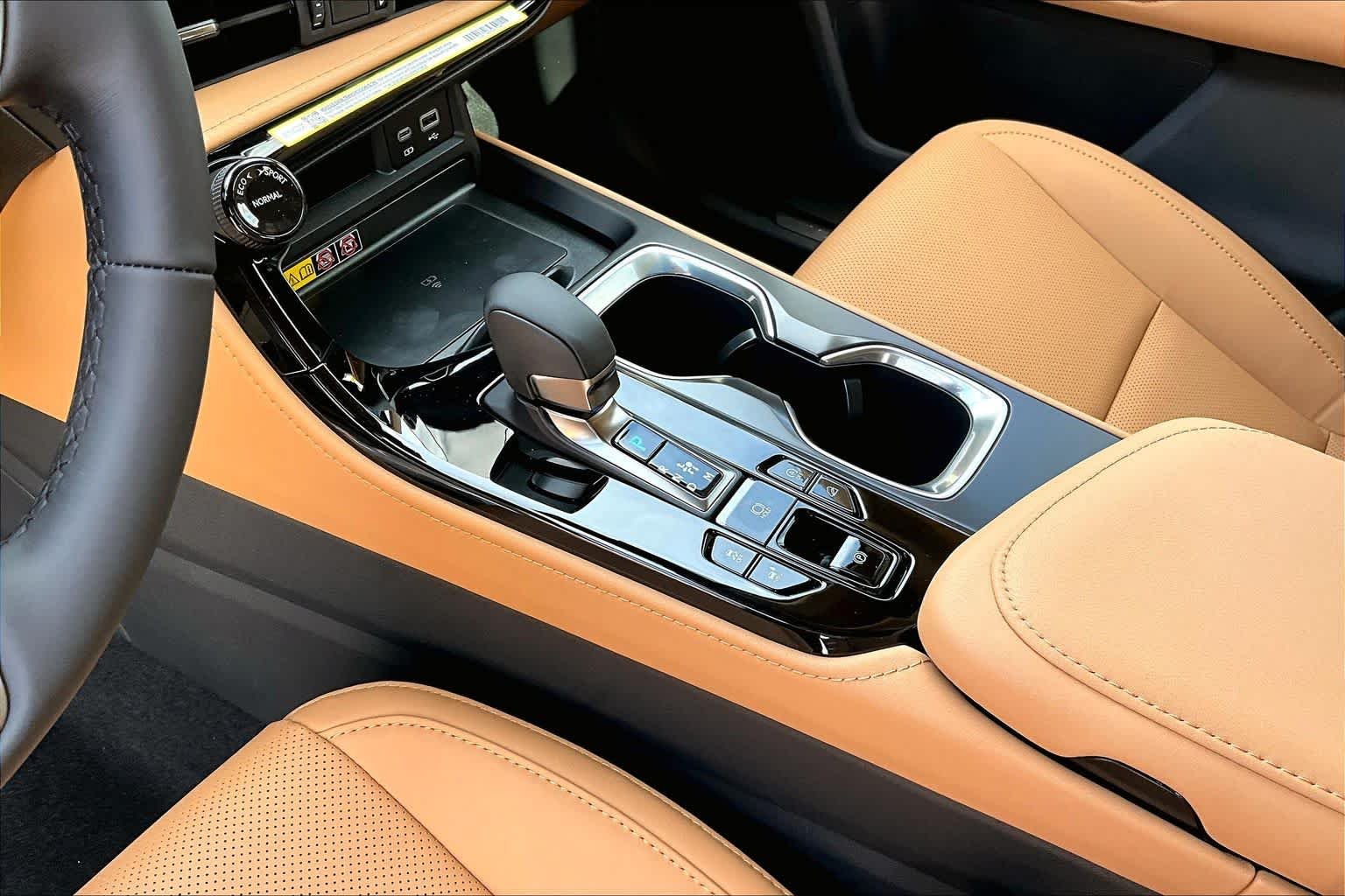 New 2026 Atomic Silver Lexus PREMIUM image 7