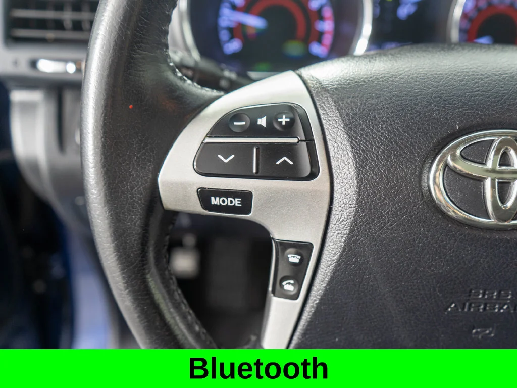 Used 2013 Blue Toyota SE image 16