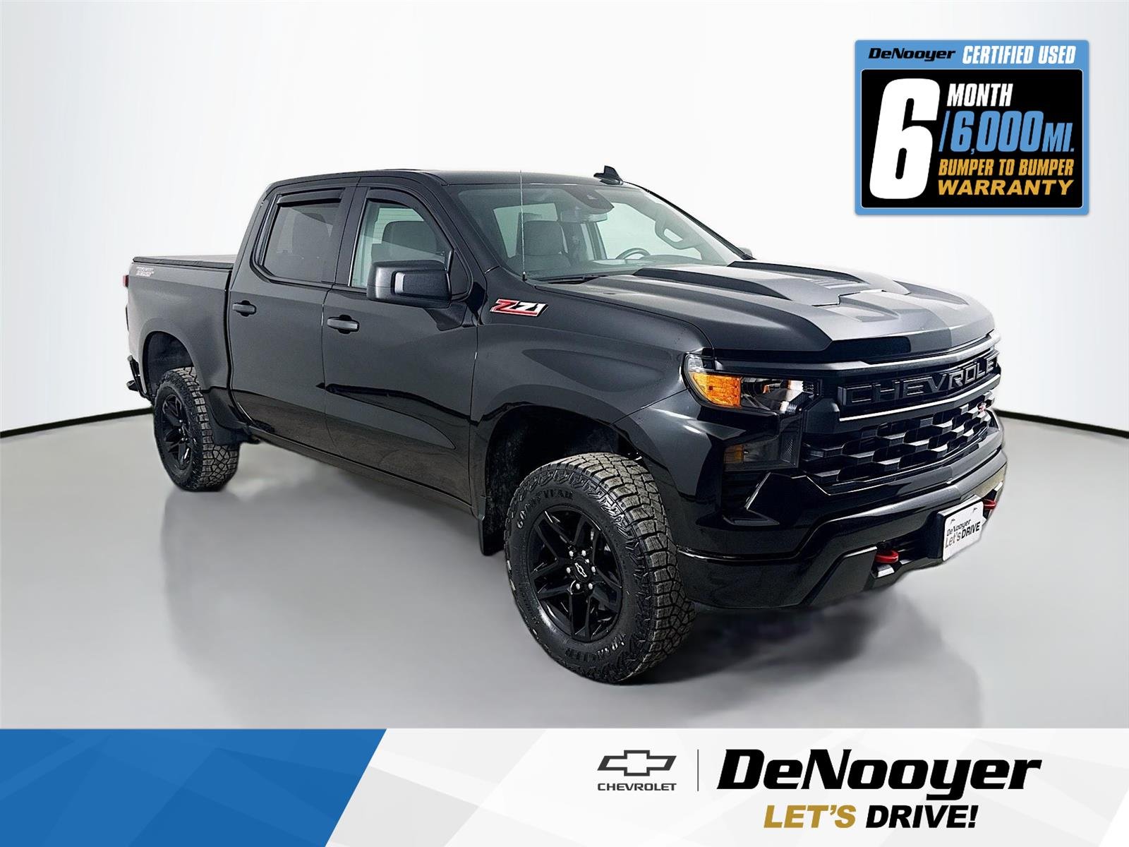 2023 Chevrolet Silverado 1500 Custom Trail Boss 4X4 Crew Cab Short Box's photo