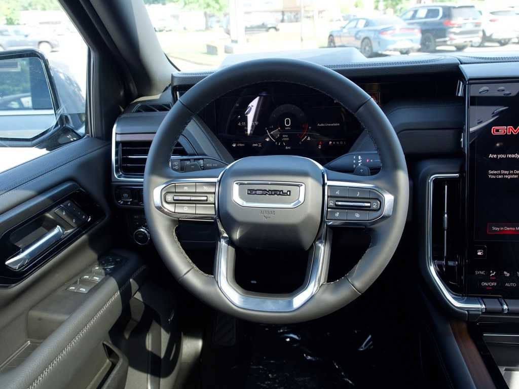 2026 GMC Yukon XL Denali - Photo 18