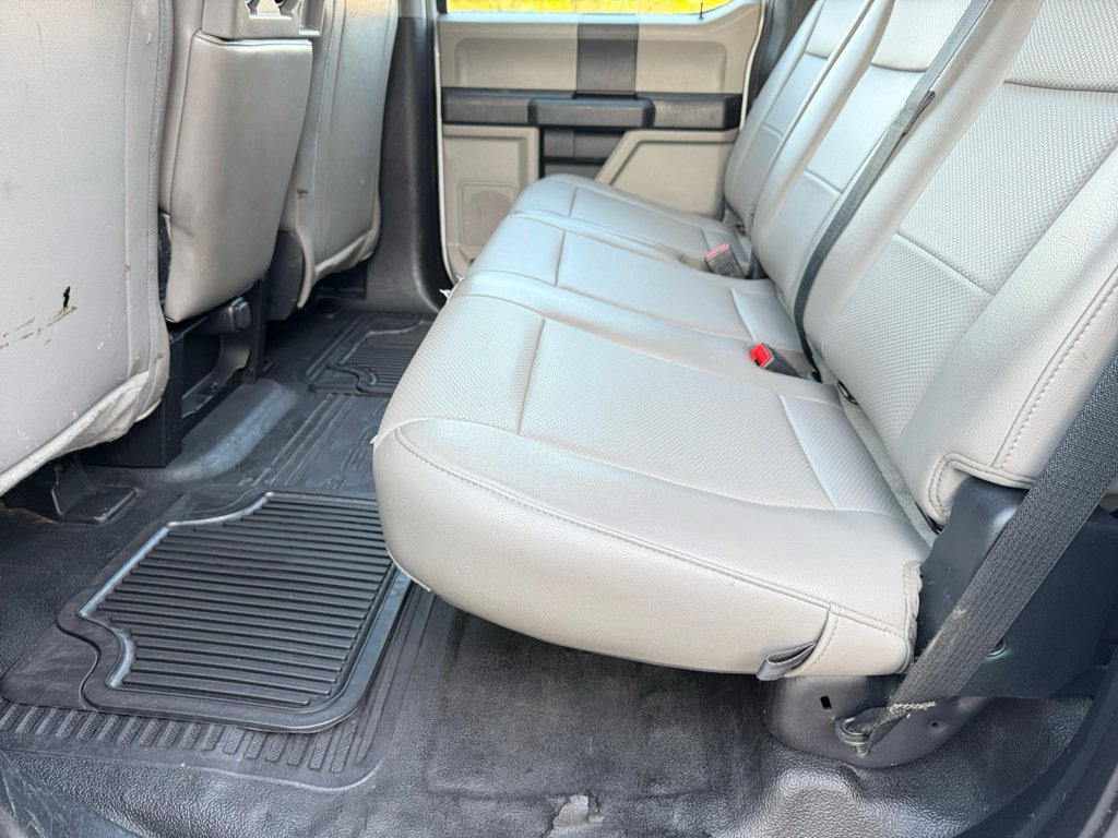 Used 2021 Oxford White Ford XL image 15