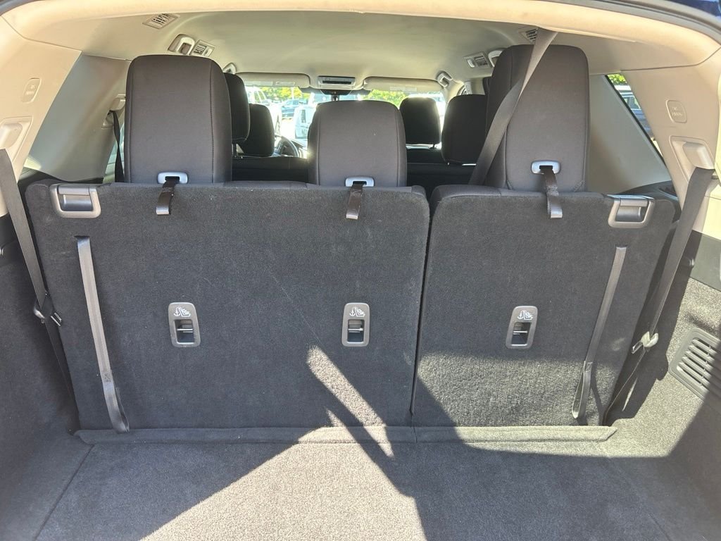 Used 2025 Blue Nissan SV image 7