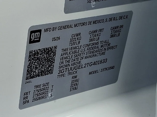 New 2026 Glacier White Tricoat GMC Denali image 21