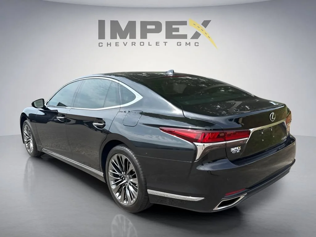 Used 2018  Lexus LS 500 image 3