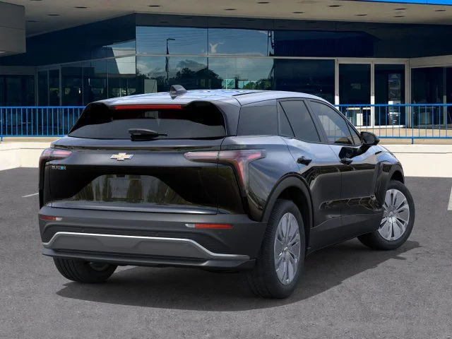 New 2027 Black Chevrolet LT image 4