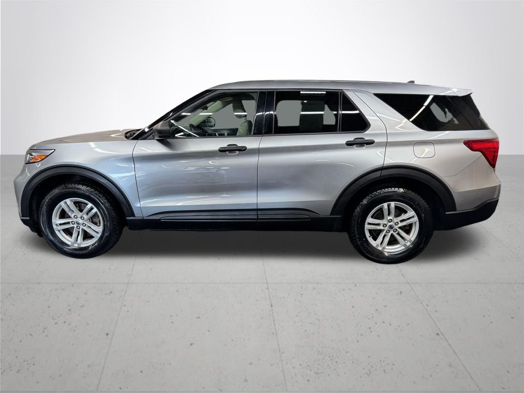 Used 2023 Silver Ford Base image 3