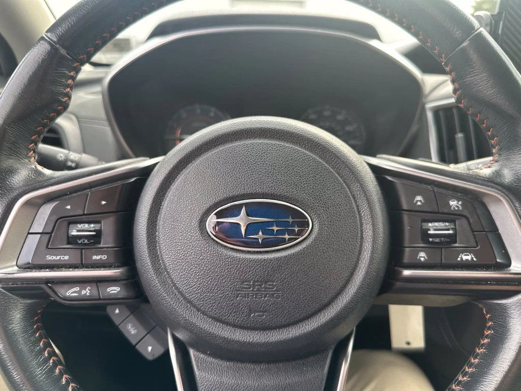 Used 2019 Crystal White Pearl Subaru 2.0i Premium image 26