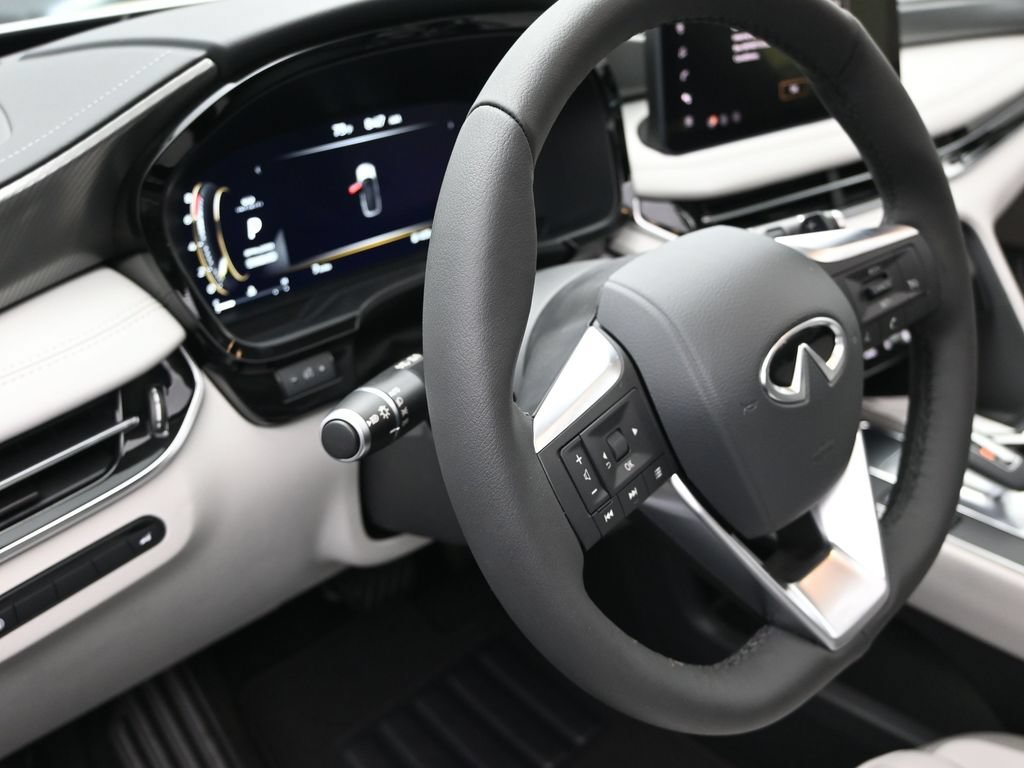 Certified Used 2026 White INFINITI PURE image 12