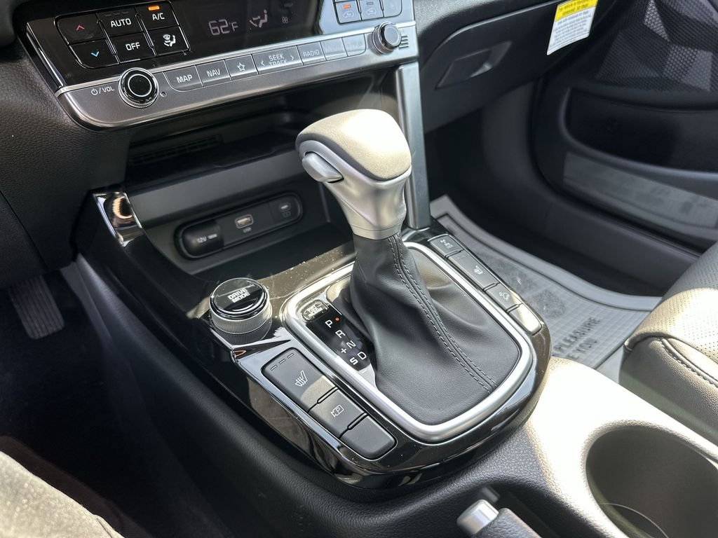 New 2026 Gray Kia EX image 12