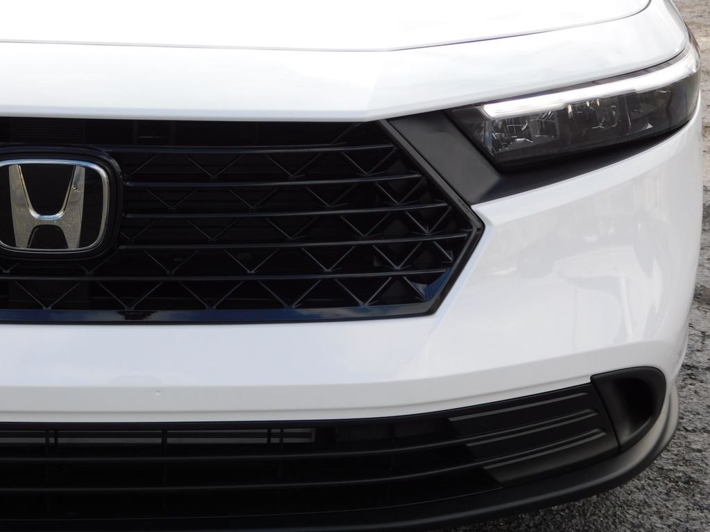 New 2026 Platinum White Pearl Honda LX image 9
