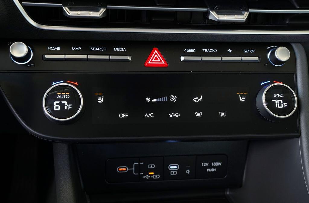 New 2026 Serenity White Hyundai SEL Sport image 19
