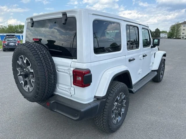 New 2026 Bright White Clear-Coat Exterior Paint Jeep Sahara image 6