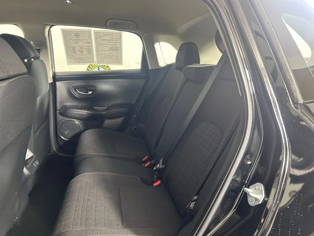 Used 2025  Honda LX image 15