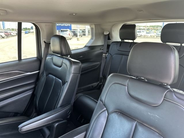 Used 2021 Silver Jeep Limited image 25