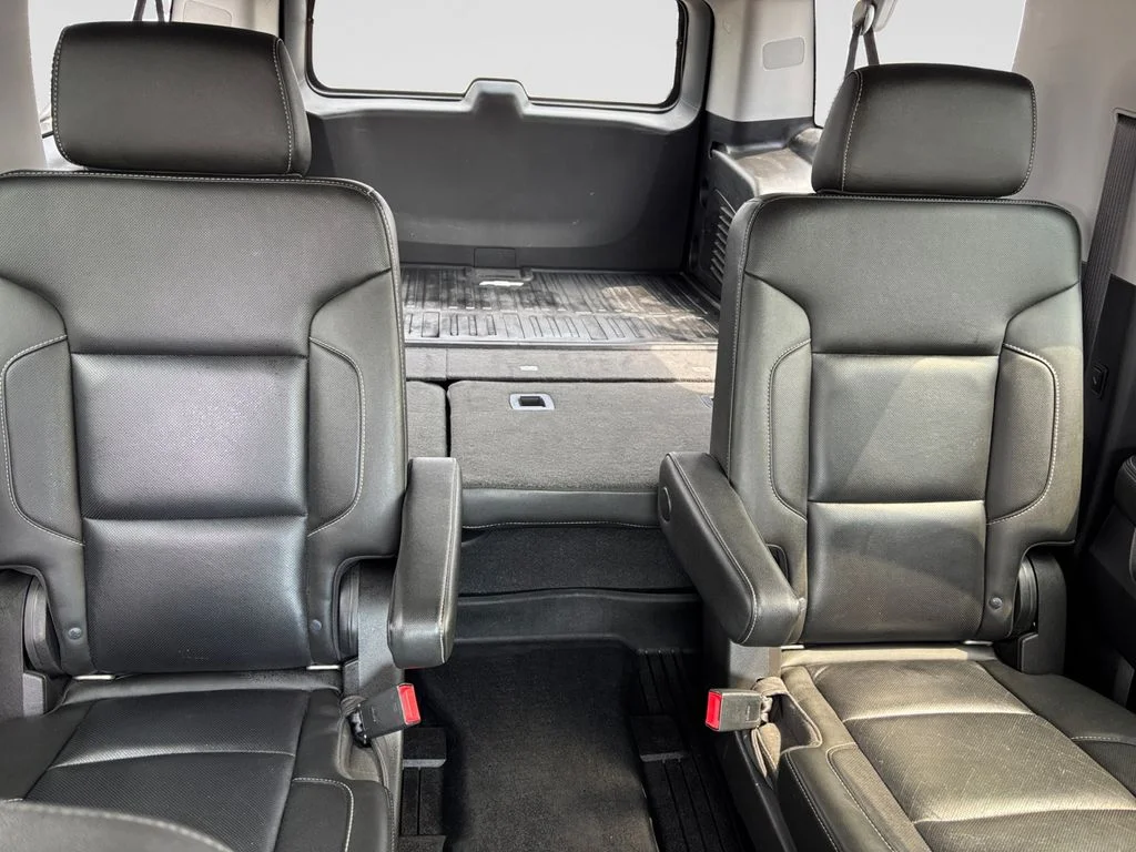 Used 2019 Black Chevrolet Premier image 18