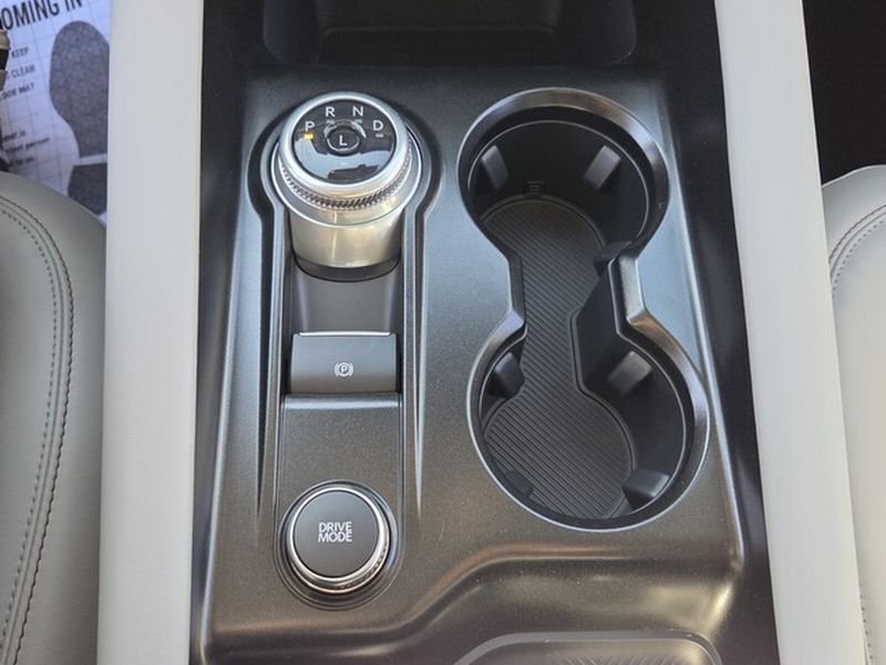 New 2026 Agate Black Metallic Ford Active image 18
