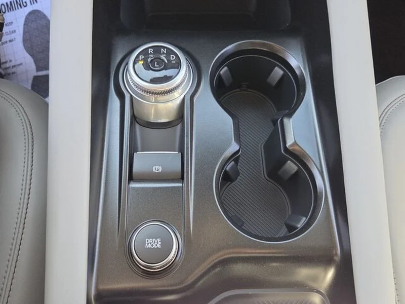 New 2026 Agate Black Metallic Ford Active image 18