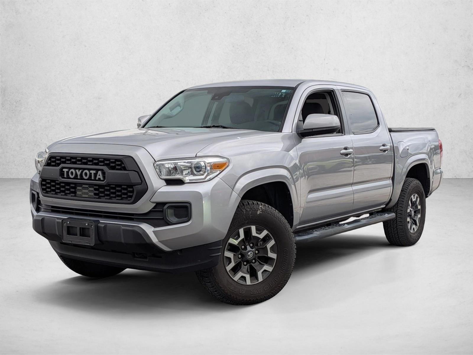 2021 Toyota Tacoma SR Double Cab 4WD V6 Auto Short Bed's photo
