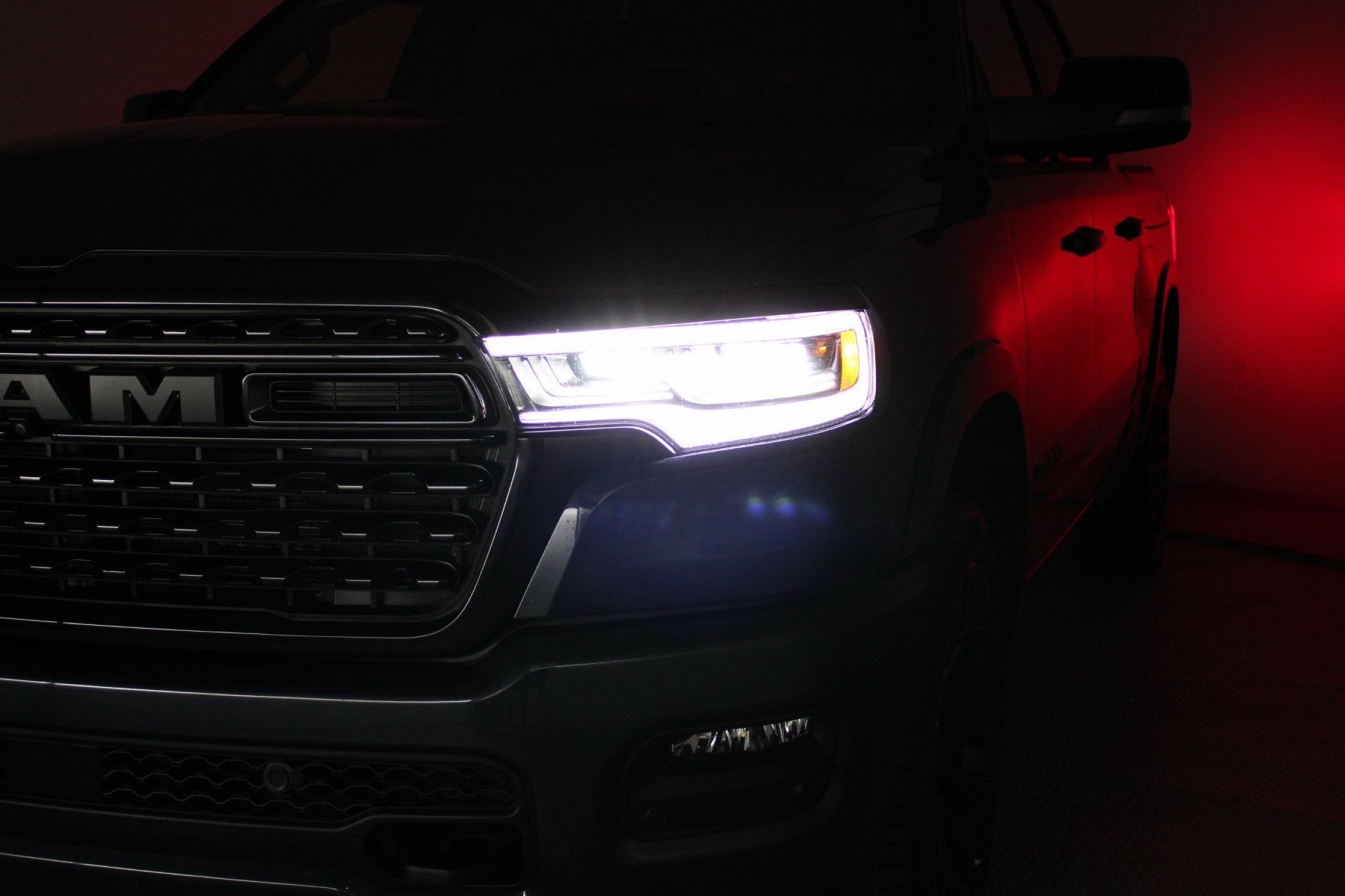 2026 RAM 1500 Limited - Photo 12