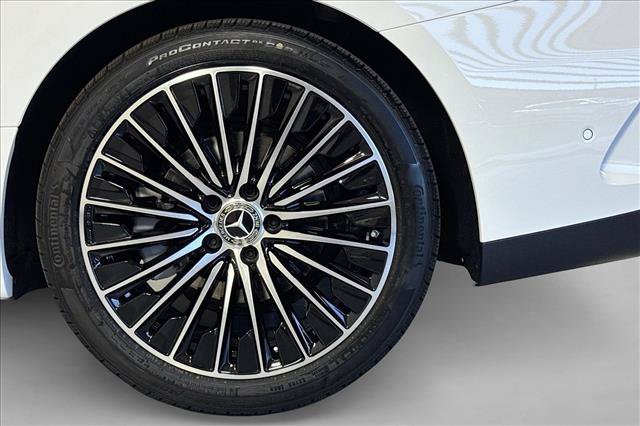 New 2026 Polar White Mercedes-Benz CLE 300 image 57