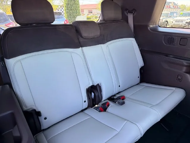 New 2027 Ivory Silver Kia SX-PRESTIGE image 23