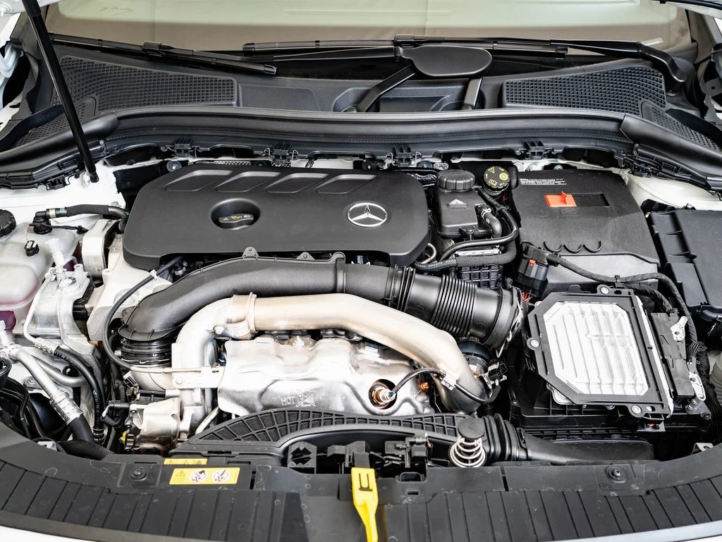 Used 2026 Polar White Mercedes-Benz GLA 250 image 36