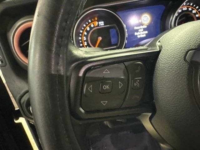 Used 2021 Granite Crystal Metallic Clearcoat Jeep Willys image 15