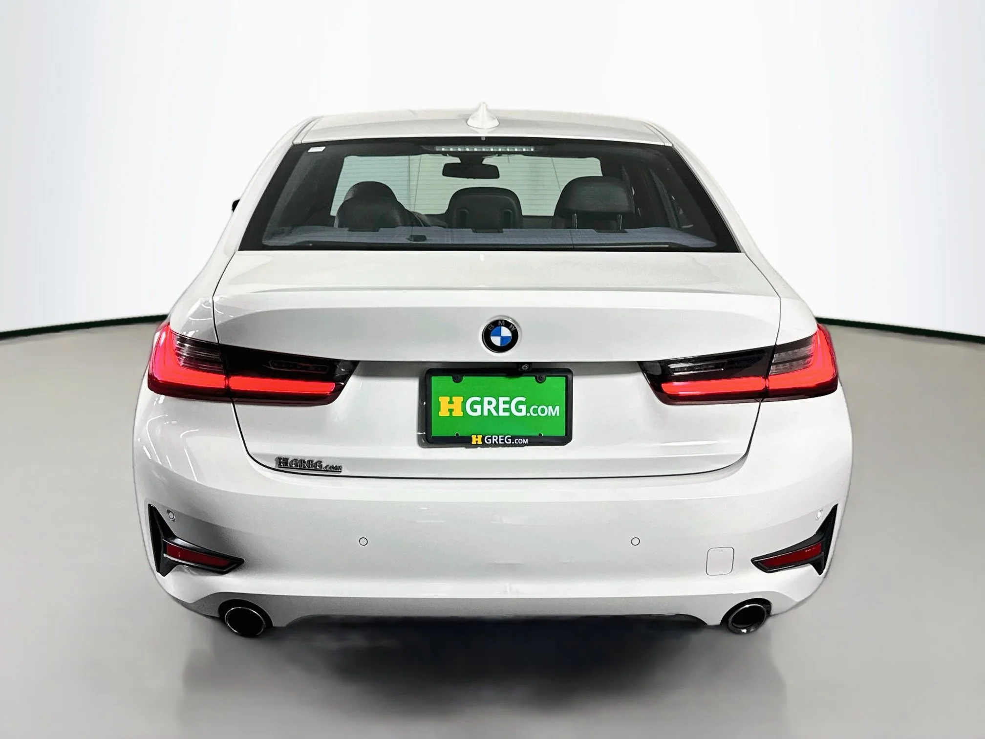 Used 2019 Alpine White BMW 330i image 6
