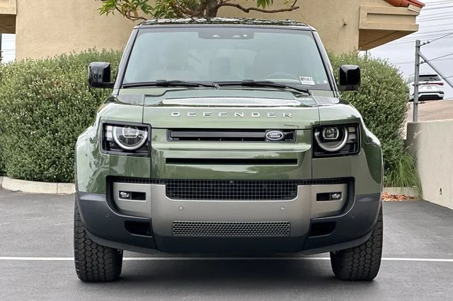New 2026 Woolstone Green Land Rover S image 8