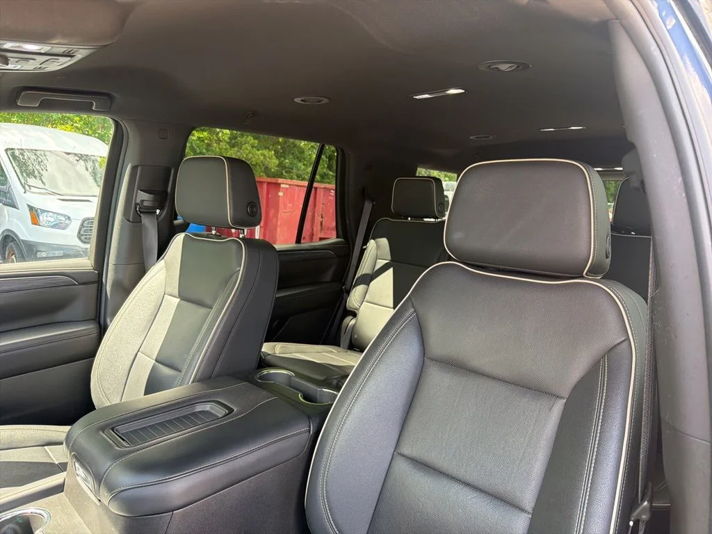Used 2024 Silver GMC SLT image 20
