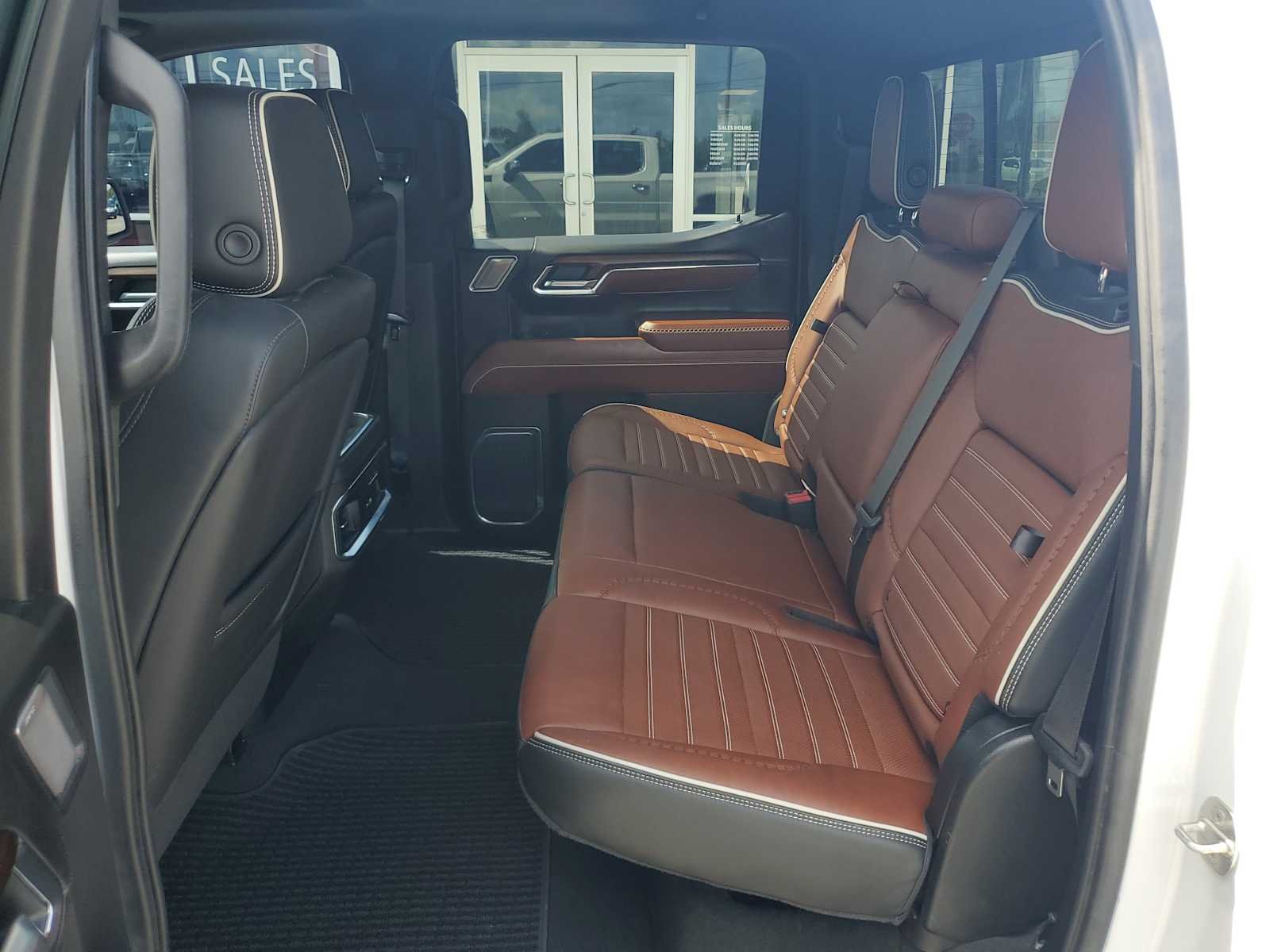Used 2023 White Frost Tricoat GMC Denali Ultimate image 21