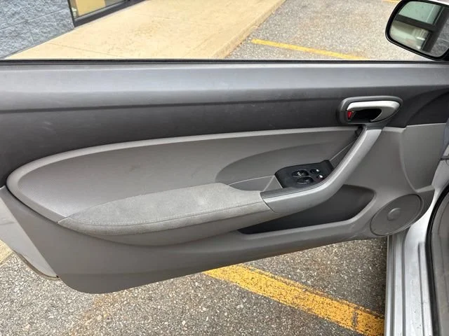 Used 2011 Silver Honda LX image 14