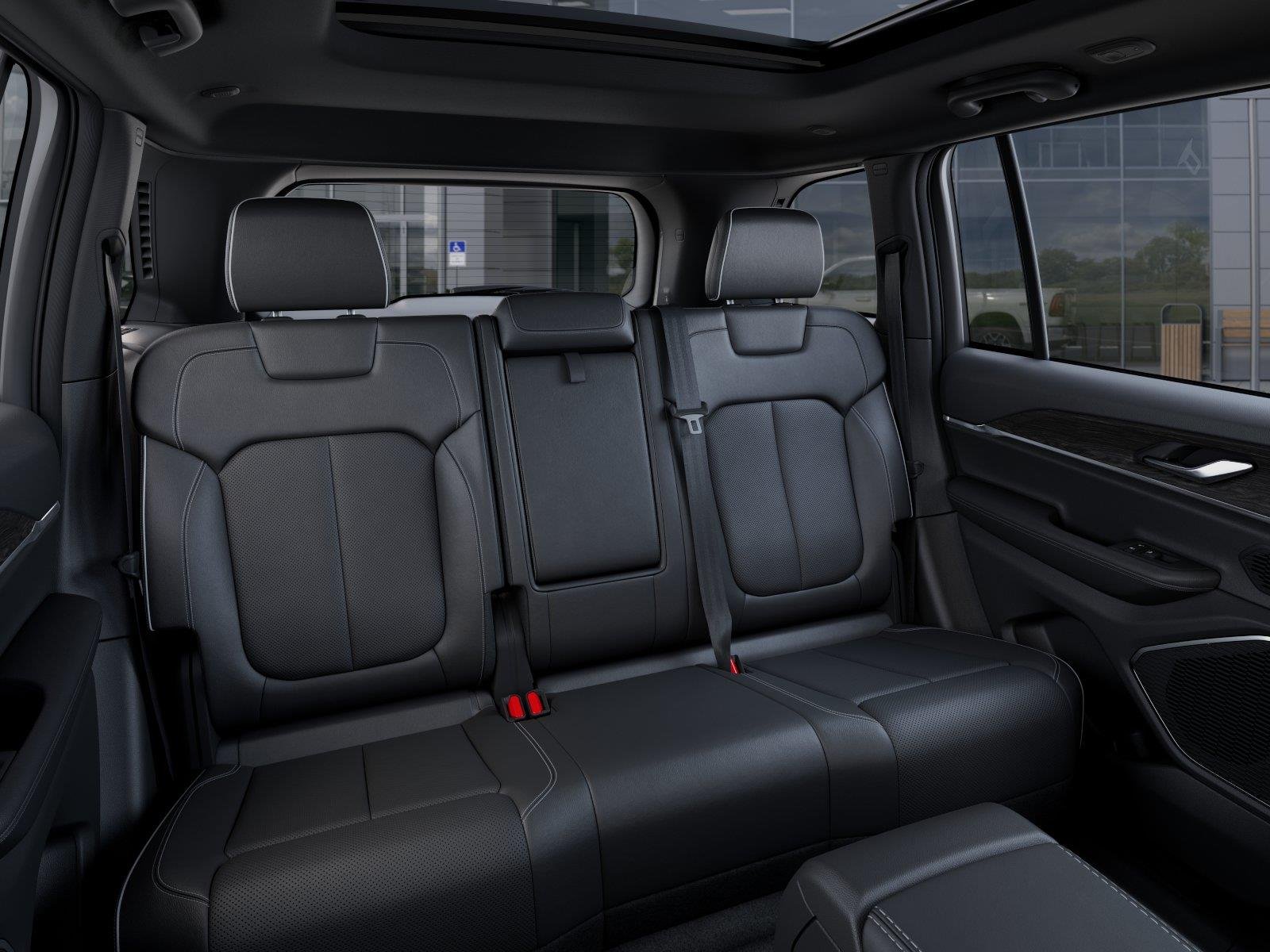 New 2026 Silver Zynith Exterior Paint Jeep GRAND CHEROKEE LIMITED RESERVE image 15