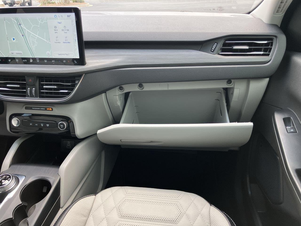 Used 2024 Silver (Iconic Silver) Ford PHEV image 19