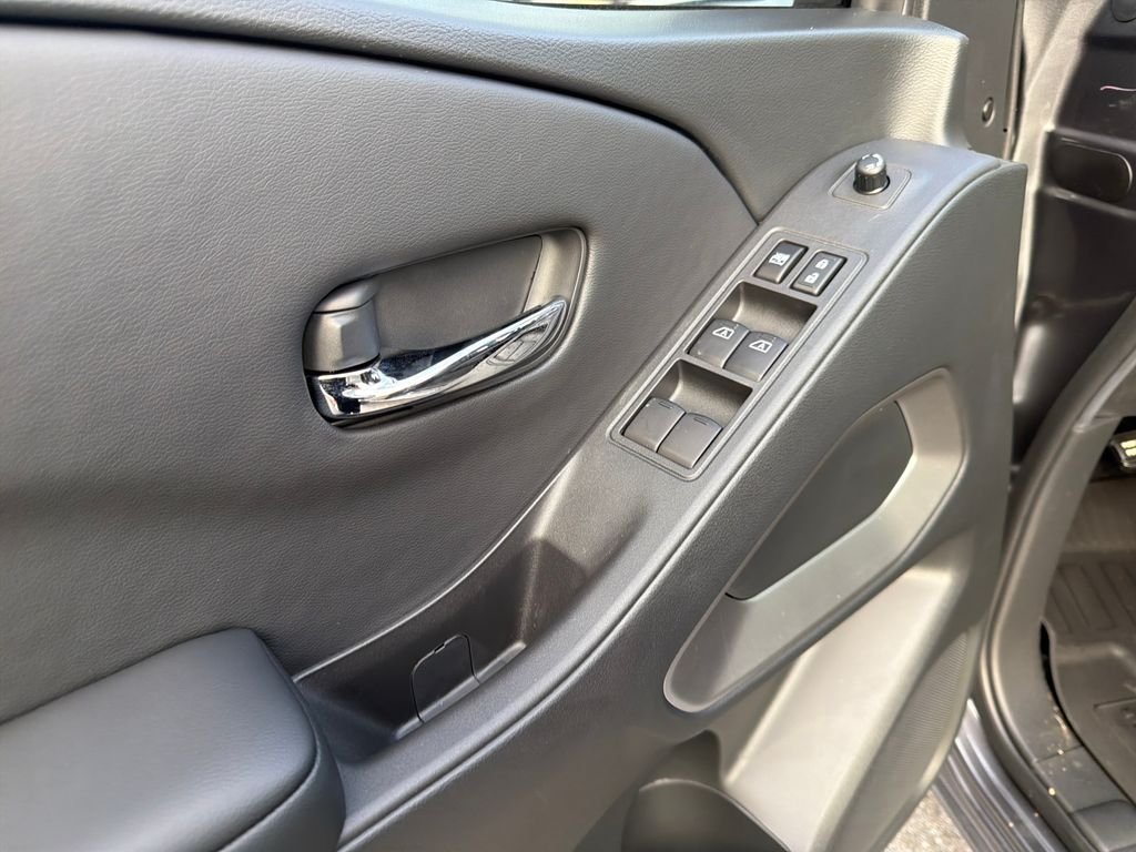 New 2026 Nissan Frontier SV 4D Crew Cab