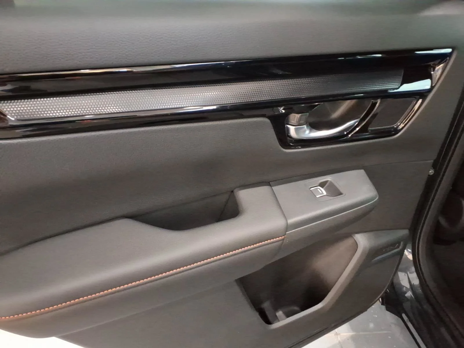 2026 Honda CR-V Sport Touring - Photo 49
