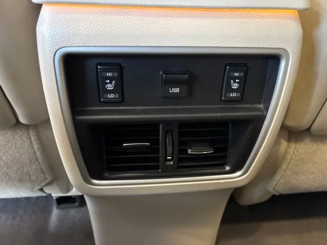Used 2017 Blue Nissan Platinum image 31