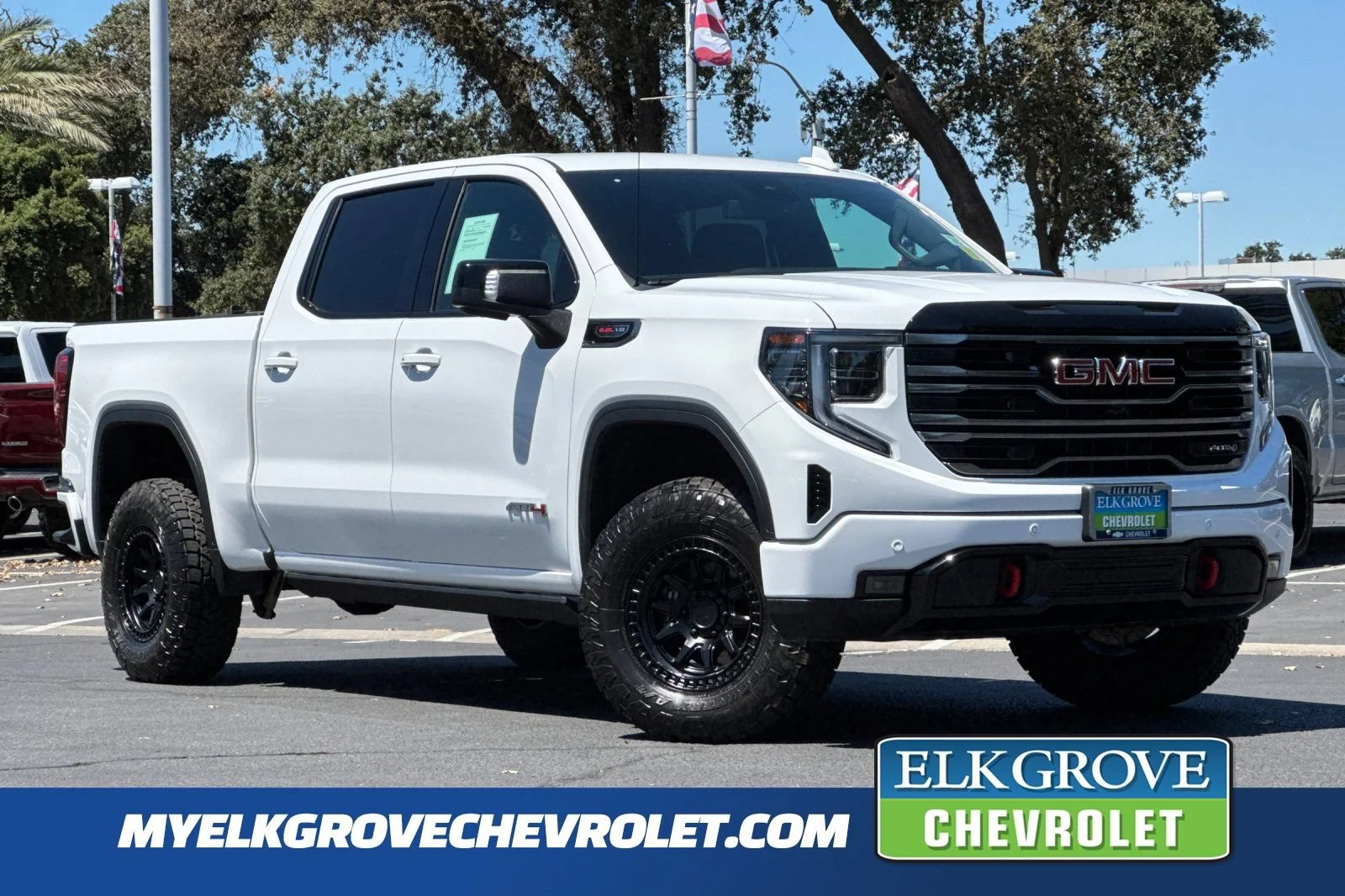 2025 GMC Sierra 4WD Crew Cab Short Box AT4's photo