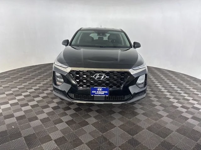 Used 2019 Black Hyundai SE image 3