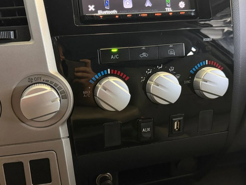 Used 2008 Silver Toyota Base image 24