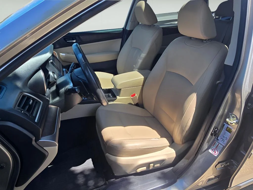 Used 2017 Tungsten Metallic Subaru Limited image 19