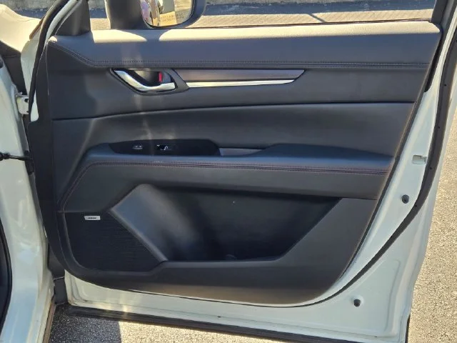 Used 2023 White Mazda 2.5 Turbo image 4
